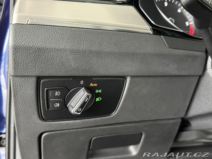 Volkswagen Passat 2,0TDI DSG*Higline*Masáž* 2019