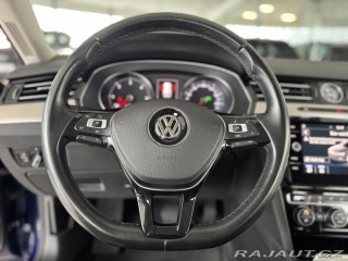 Volkswagen Passat 2,0TDI DSG*Higline*Masáž* 2019