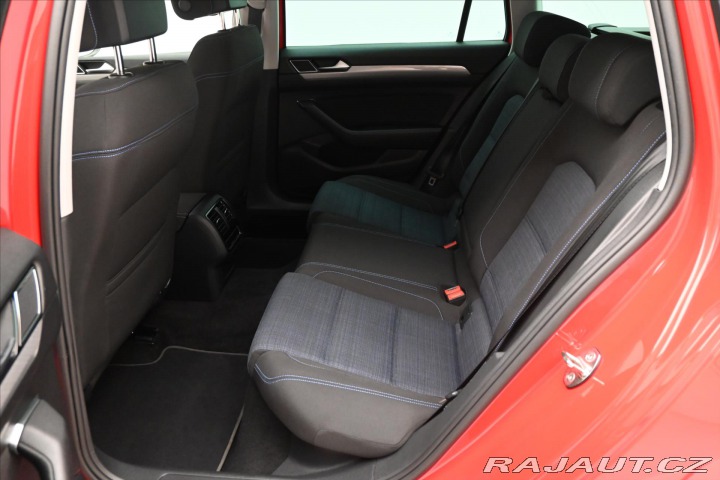 Volkswagen Passat 1,4 TSI GTE 160kW DSG Zár 2021