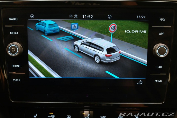 Volkswagen Passat 1,4 TSI GTE 160kW DSG Bus 2022