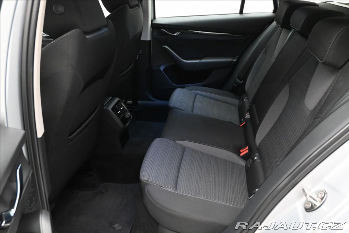 Škoda Octavia 2,0 TDI 110kW DSG Ambitio 2023