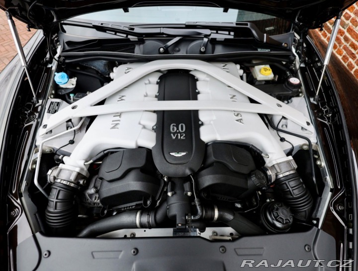 Aston Martin Rapide 6.0 S | B&O - Kamera 2015