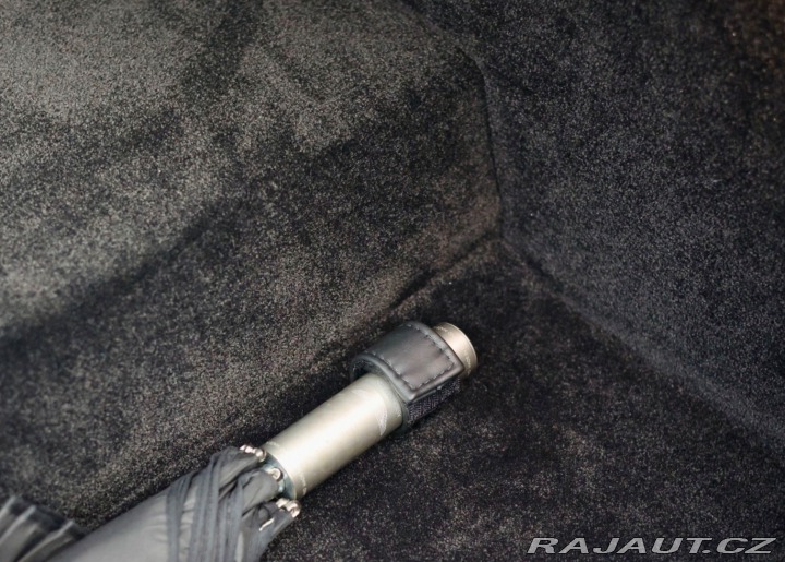 Aston Martin Rapide 6.0 S | B&O - Kamera 2015