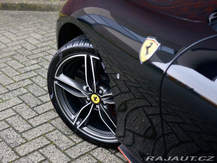 Ferrari Roma 3.9 T | Full Karbon pake 2021