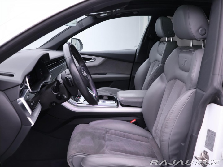 Audi Q8 3,0 250 kW ,4x4 ,Mild -Hy 2020