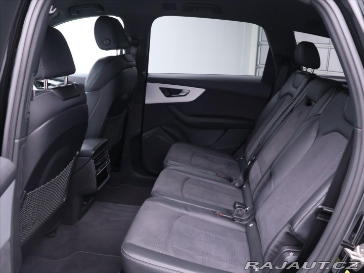 Audi Q7 3,0 50TDI 210kW S line CZ 2022