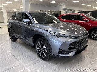 MG HS 1.5 T Exclusive AT +ZIMNÍ 2025