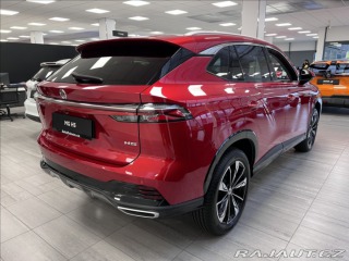 MG HS 1.5 T Exclusive AT +ZIMNÍ 2025