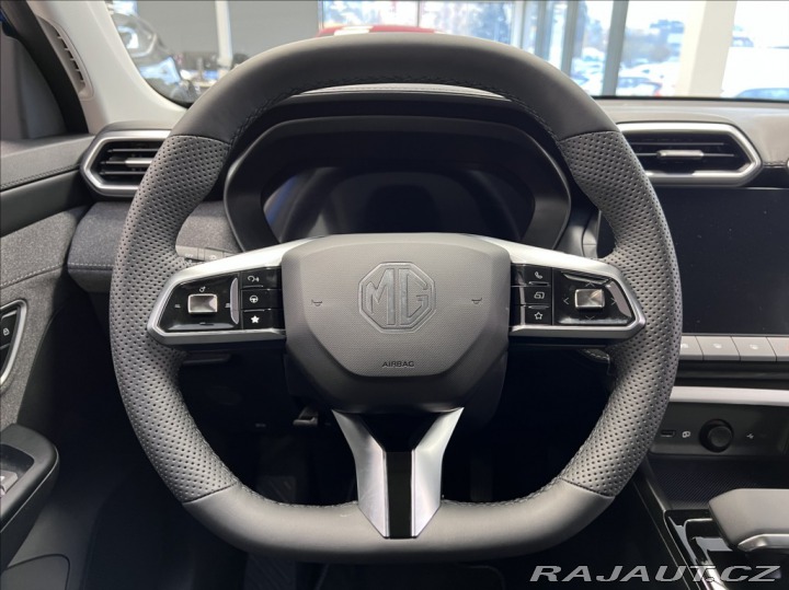 MG ZS 1.5 ZS HYBRID+ Emotion 2025