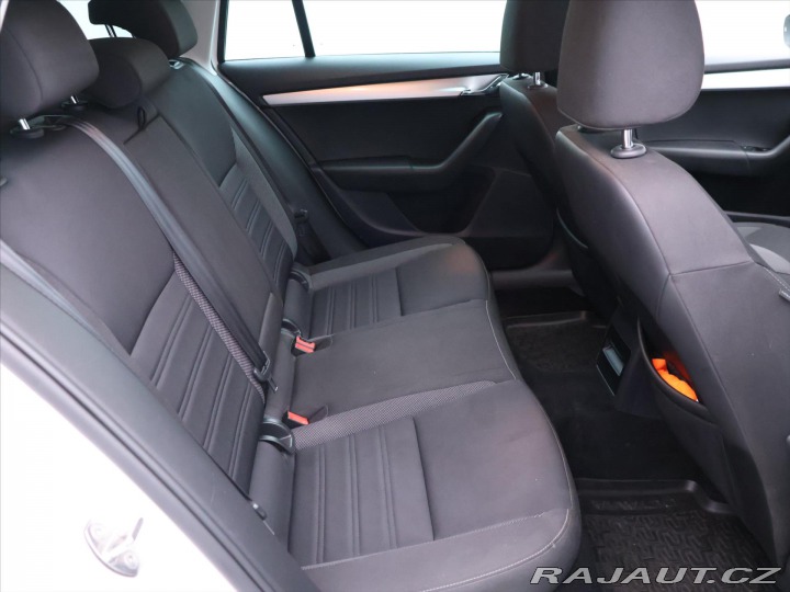 Škoda Octavia 1,5 TSI 110KW Tempomat CZ 2018