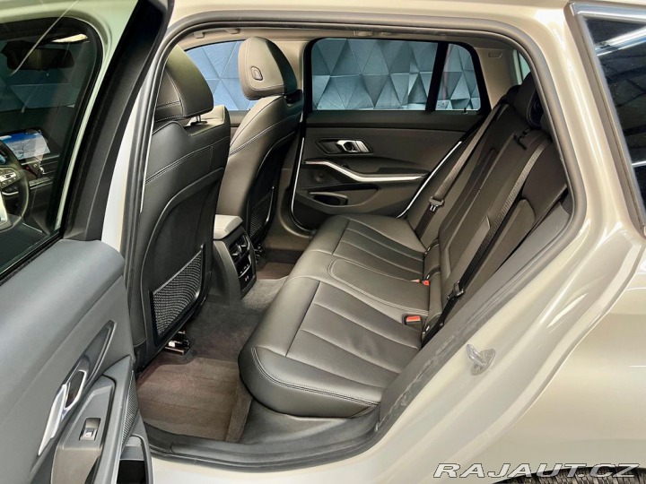 BMW 3 320d xDrive LUXURY, EL. T 2022