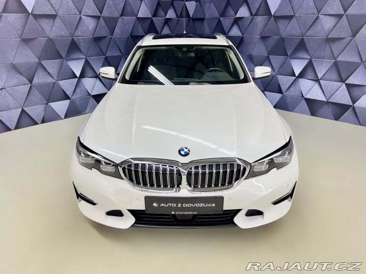 BMW 3 320d xDrive LUXURY, WEBAS 2022