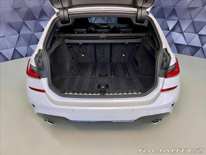 BMW 3 320d xDrive, M-PAKET, LED 2019