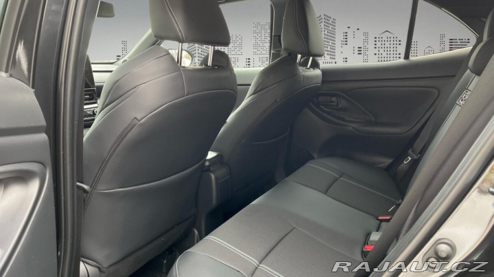 Toyota Yaris Cross 1,5 Hybrid e-CVT 4x4 130k 2025