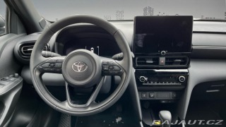 Toyota Yaris Cross 1,5 Hybrid e-CVT 4x4 130k 2025