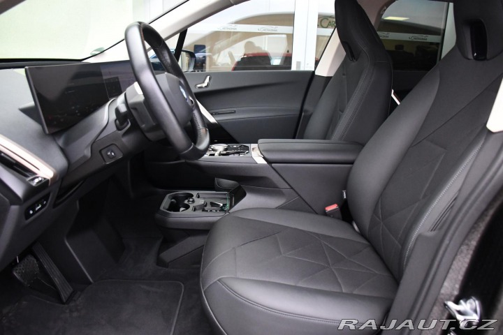 BMW iX xDrive 40 M-SPORT REZERVA 2023