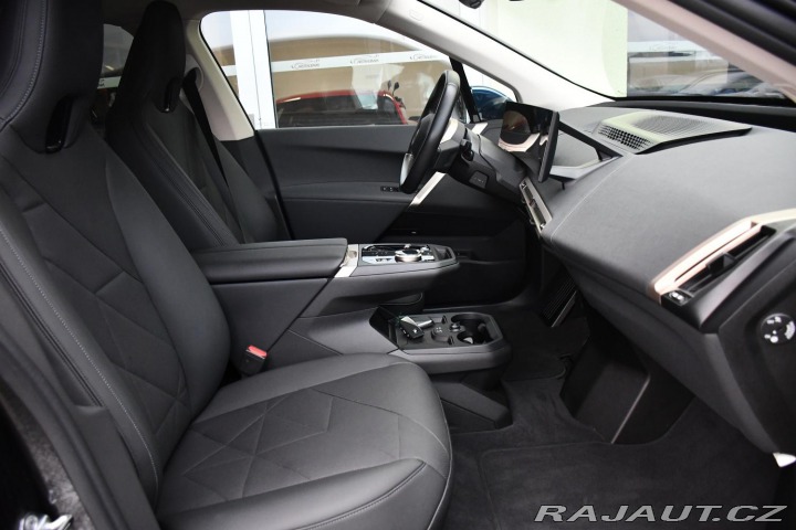 BMW iX xDrive 40 M-SPORT 2023