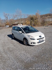 Peugeot 5008  2010