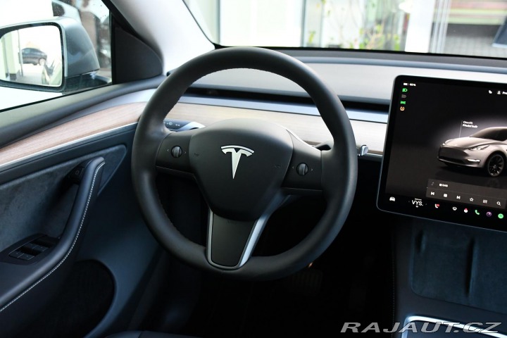 Tesla Model Y LONG RANGE AWD 378kW 1M 2023