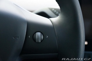 Tesla Model Y LONG RANGE AWD 378kW 1M 2023