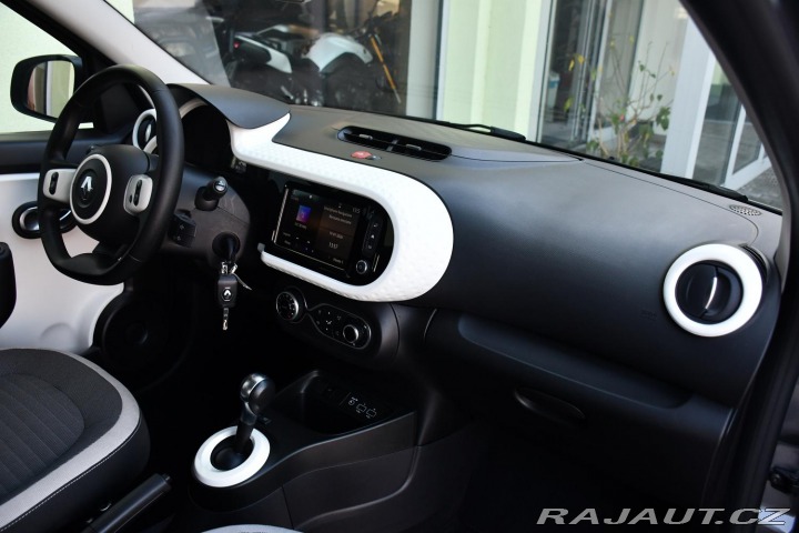 Renault Twingo EQUILIBRE ELECTRIC CARPLA 2023