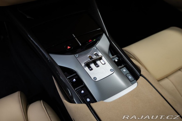 Ferrari Purosangue  2026