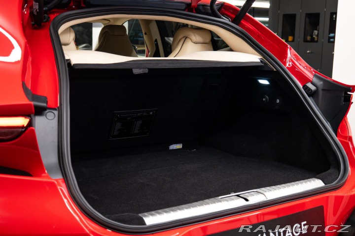 Ferrari Purosangue  2026