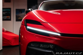 Ferrari Purosangue  1800