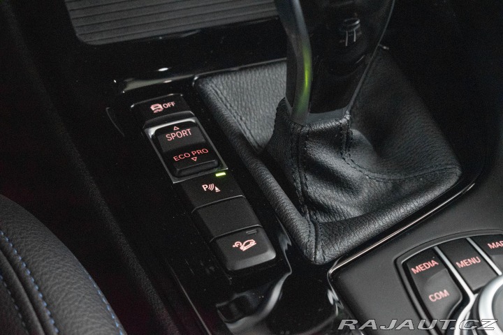 BMW X2 xDrive20d ///M*TAŽNÉ*HUD* 2022