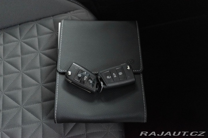 Volkswagen Tiguan 2.0 TDI 4x4*TAŽNÉ*HARMAN* 2021