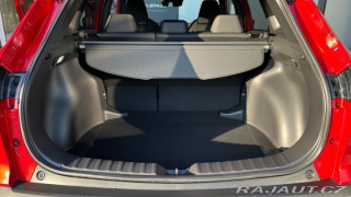 Toyota Corolla Cross 1,8 Hybrid e-CVT Style 2025