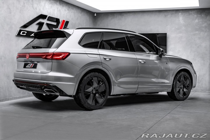 Volkswagen Touareg 3,0TDI 4M R-line Vzduch M 2026