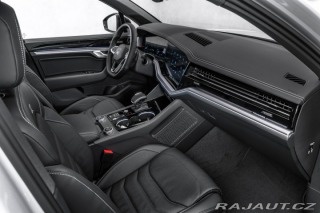 Volkswagen Touareg 3,0TDI 4M R-line Vzduch M 1800