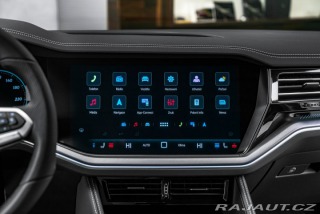 Volkswagen Touareg 3,0TDI 4M R-line Vzduch M 1800