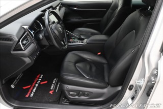 Toyota Camry 2,5 160 kW Hybrid Active 2020