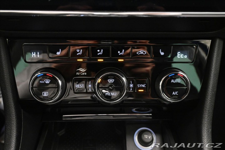 Škoda Superb 1,4 TSI iV 160 kW DSG Sty 2022