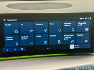 Hyundai Ostatní modely Ioniq 9 0,0 7S PERFORMANCE CALLIG 2025