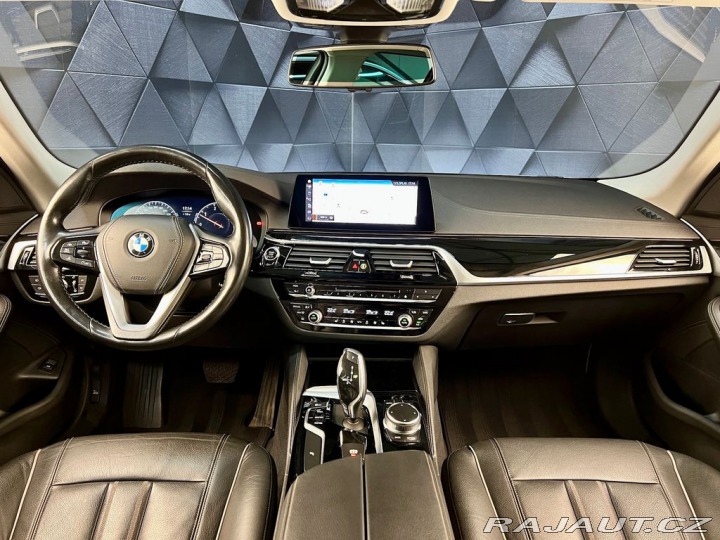 BMW 5 530d xDrive LUXURY LINE 2018
