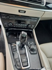 BMW 5 3,0   535d GT Xdrive 2011