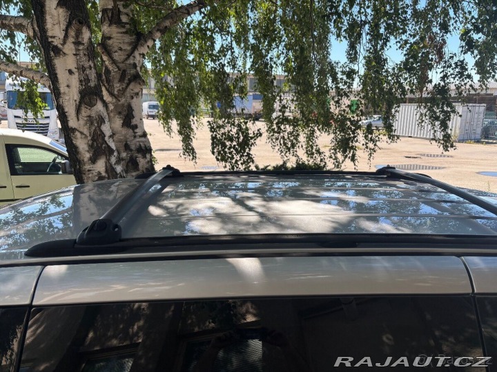 Chrysler Voyager 2,8   CRD AUTOMAT,tažné, 2004