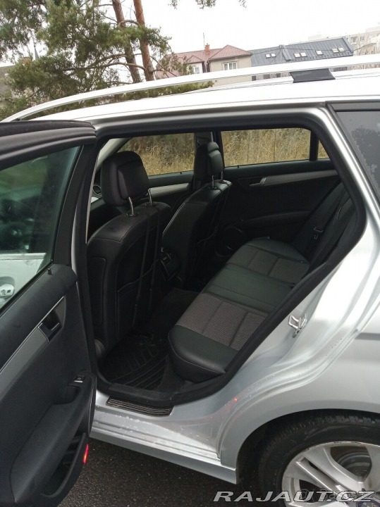 Mercedes-Benz C 2,1   C220 (w204) Automat 2012