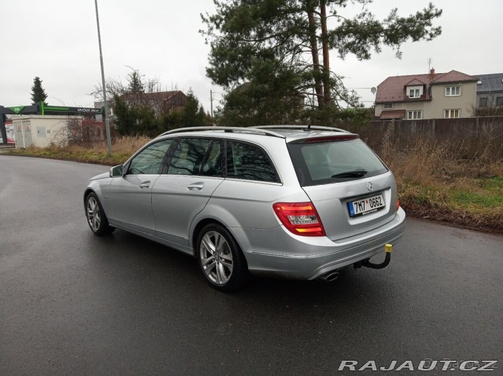 Mercedes-Benz C 2,1   C220 (w204) Automat 2012
