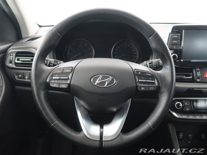 Hyundai i30 1.5T-GDi,118kW,CZ,Family 2022