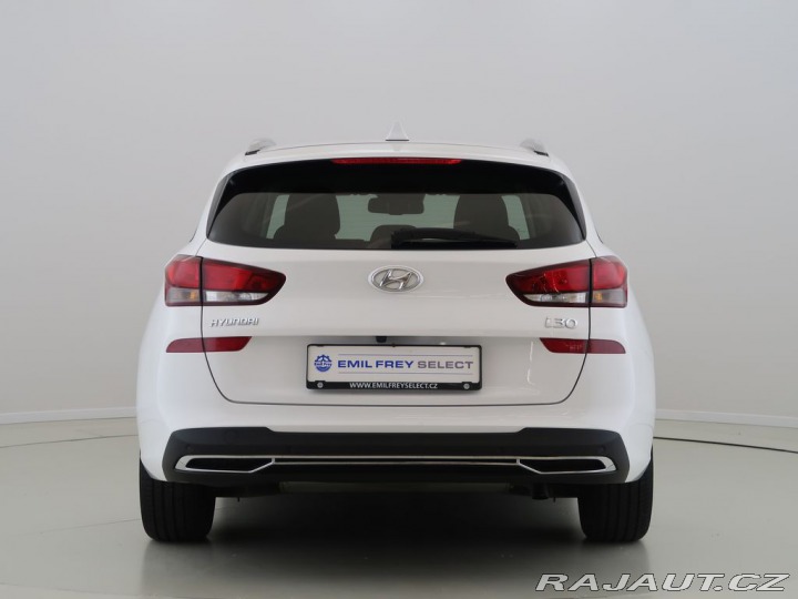 Hyundai i30 1.5T-GDi,118kW,CZ,Family 2022