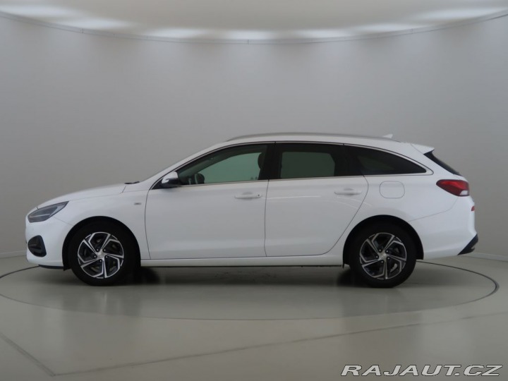 Hyundai i30 1.5T-GDi,118kW,CZ,Family 2022