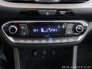 Hyundai i30 1.5T-GDi,118kW,CZ,Family 2022