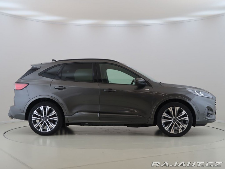 Ford Kuga 2.5Plug-In,165kW,ST-Line 2022