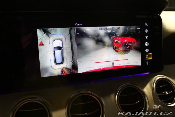 Mercedes-Benz E 300d 4MATIC DIS+ / 360° / 2022