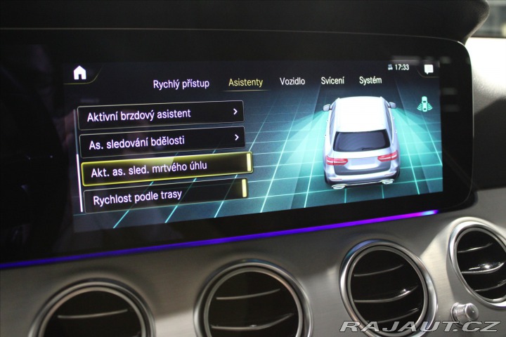 Mercedes-Benz E 300d 4MATIC DIS+ / 360° / 2022