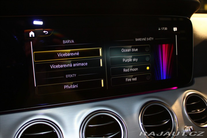 Mercedes-Benz E 300d 4MATIC DIS+ / 360° / 2022